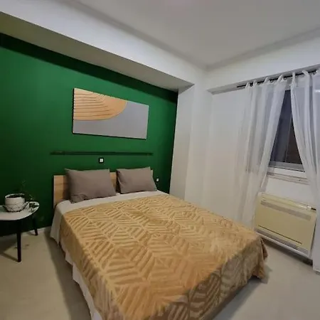 Golden Loft - Center *